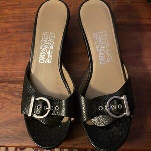 Ferragamo MINT black platform sandals. Great condition